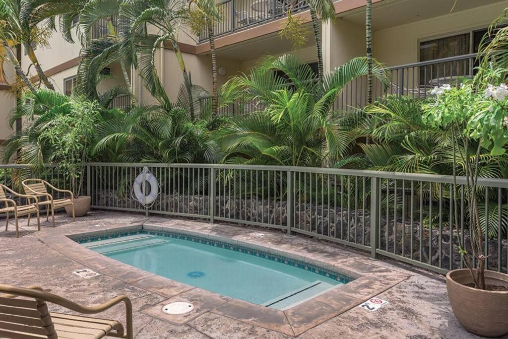 Beautiful 2 Bedroom Condo @ Kona! Kailua-Kona Eksteriør billede