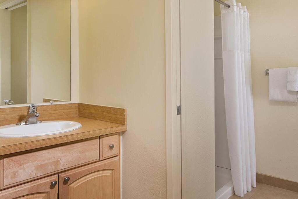 Beautiful 2 Bedroom Condo @ Kona! Kailua-Kona Eksteriør billede