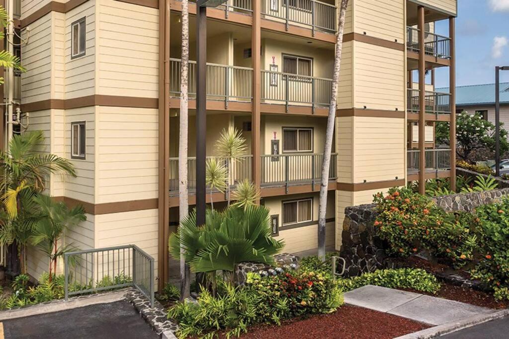 Beautiful 2 Bedroom Condo @ Kona! Kailua-Kona Eksteriør billede