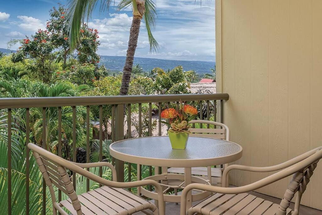 Beautiful 2 Bedroom Condo @ Kona! Kailua-Kona Eksteriør billede