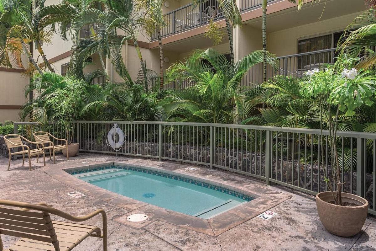Beautiful 2 Bedroom Condo @ Kona! Kailua-Kona Eksteriør billede